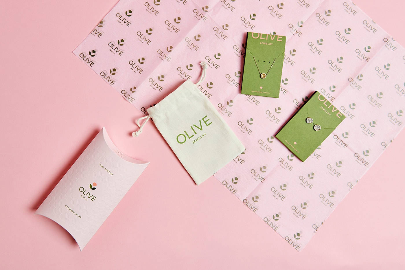 Olive高級奢華珠寶創(chuàng)業(yè)公司品牌戰(zhàn)略定位案例 Olive高級奢華珠寶創(chuàng)業(yè)公司品牌戰(zhàn)略定位案例,珠寶品牌設(shè)計(jì),網(wǎng)站設(shè)計(jì),品牌設(shè)計(jì)公司,品牌戰(zhàn)略定位,左右格局